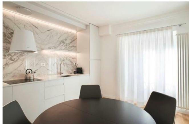 The Golden Tree Apartment ฟลอเรนซ์ ภายนอก รูปภาพ